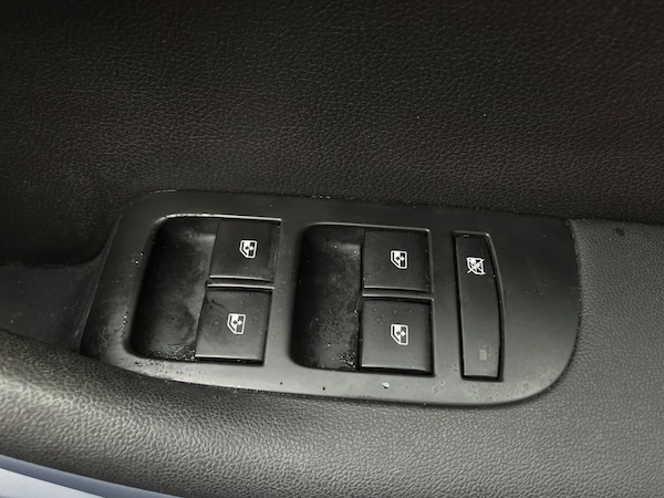 Used Vauxhall Zafira 2016 for sale - 76128379: Photo 21