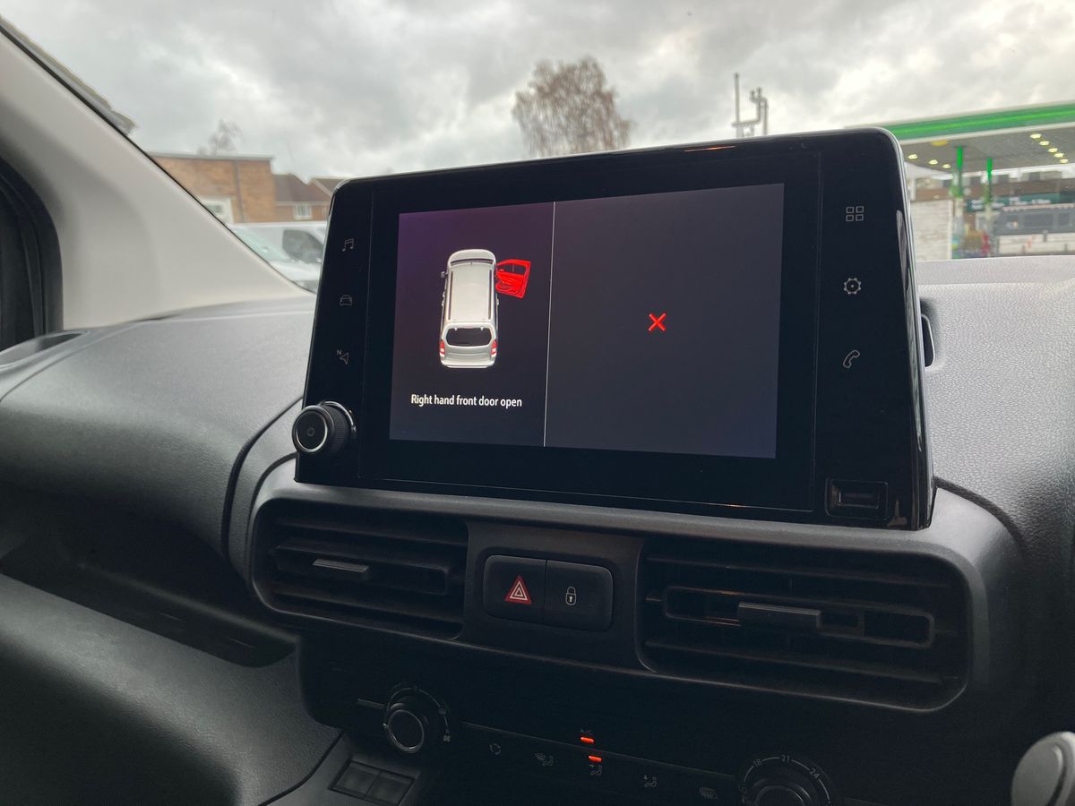 Used Vauxhall Combo 2020 for sale - 76565846: Photo 40