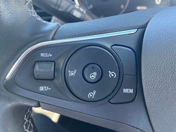 Used Vauxhall Crossland 2022 for sale - 75745201: Photo 17