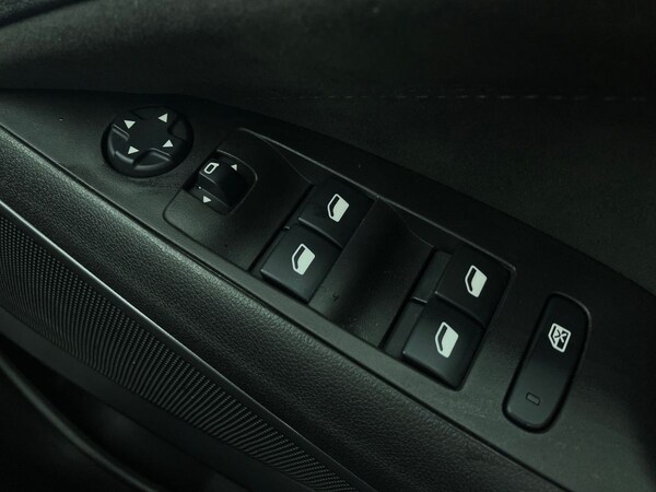 Used Vauxhall Crossland 2022 for sale - 75745201: Photo 19