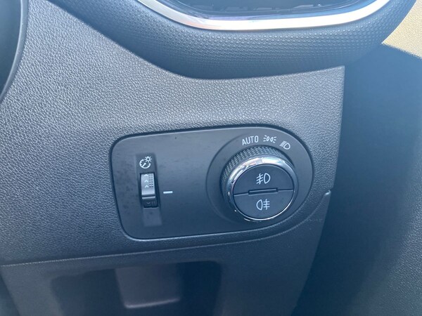 Used Vauxhall Crossland 2022 for sale - 75745201: Photo 23