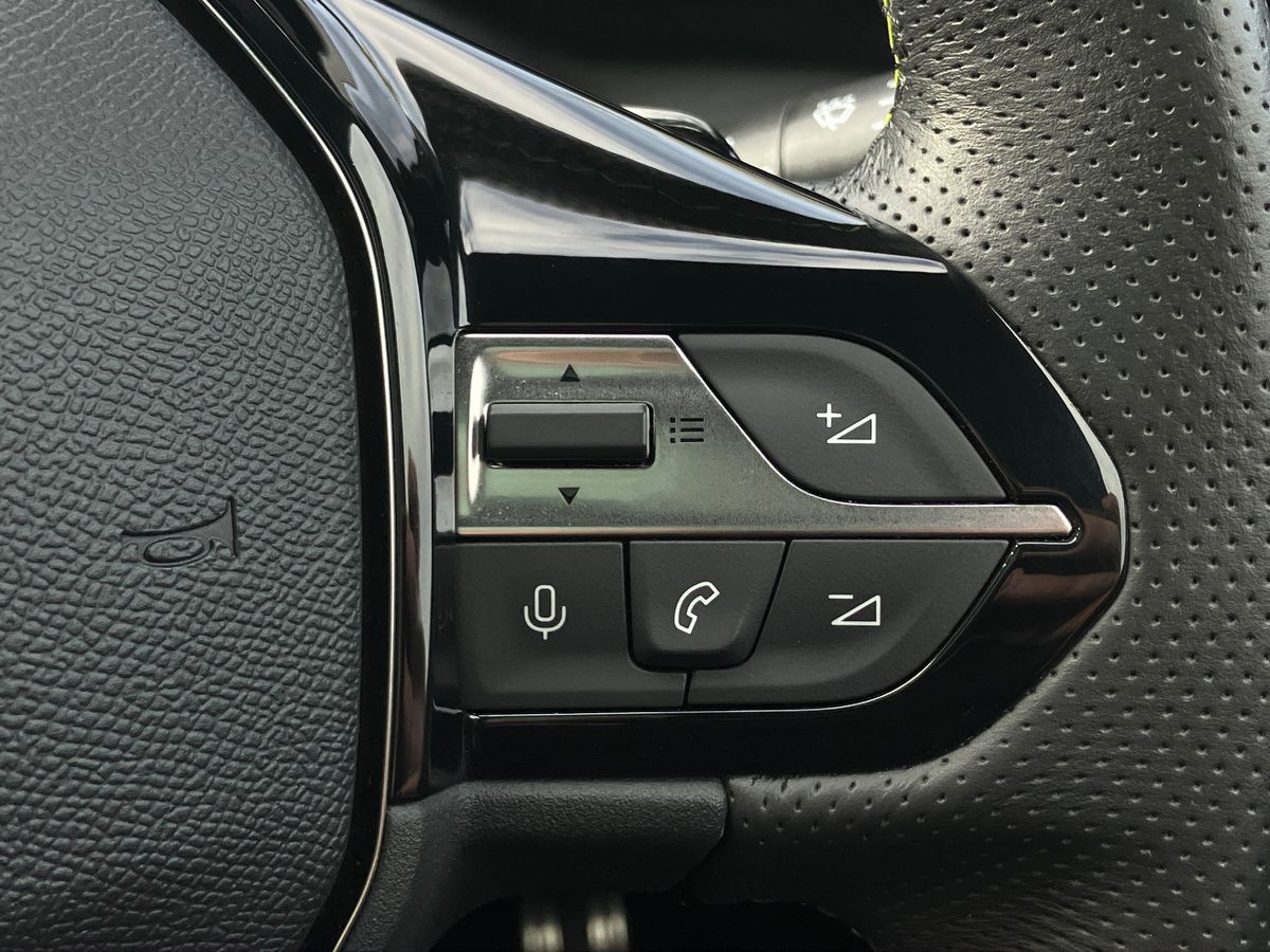 Used Peugeot 308 2022 for sale - 76158200: Photo 35