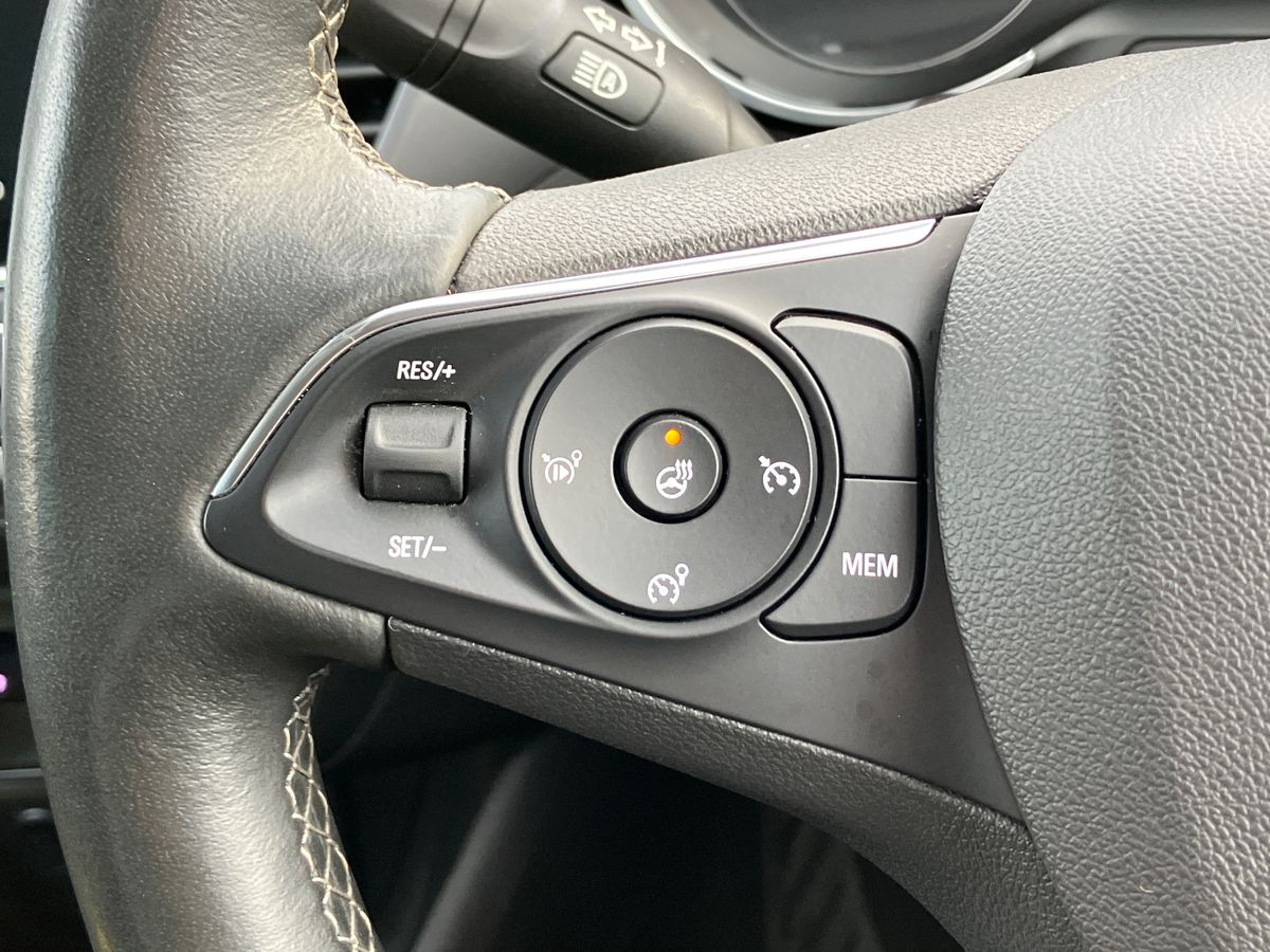 Used Vauxhall Crossland 2022 for sale - 76845557: Photo 16