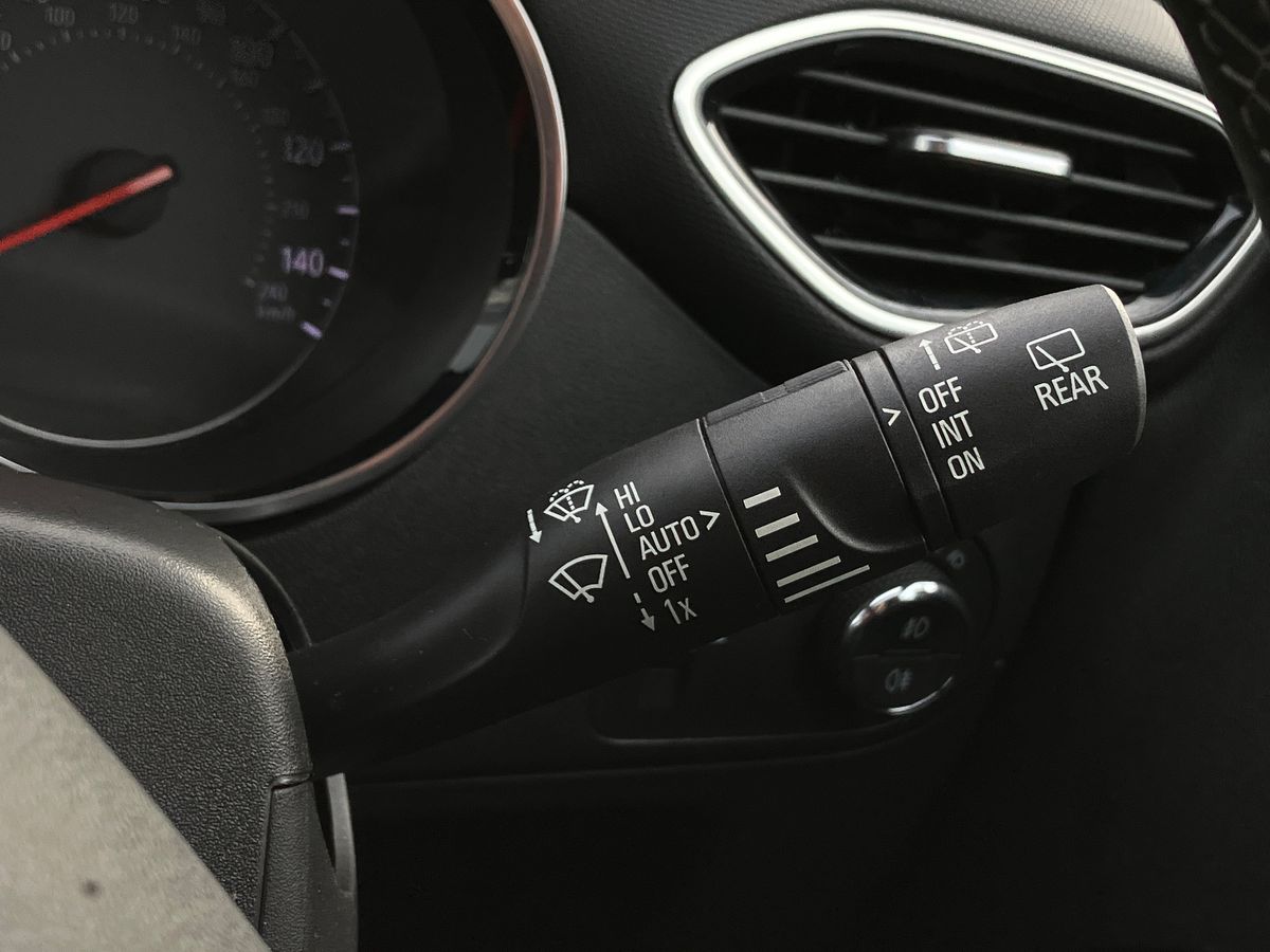 Used Vauxhall Crossland 2022 for sale - 76845557: Photo 30