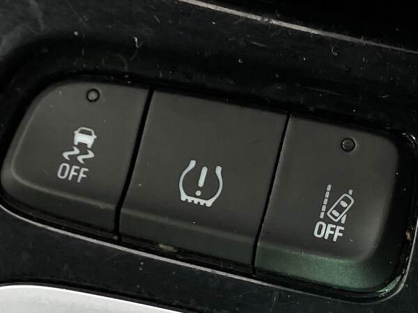 Used Vauxhall Crossland 2022 for sale - 75785377: Photo 35