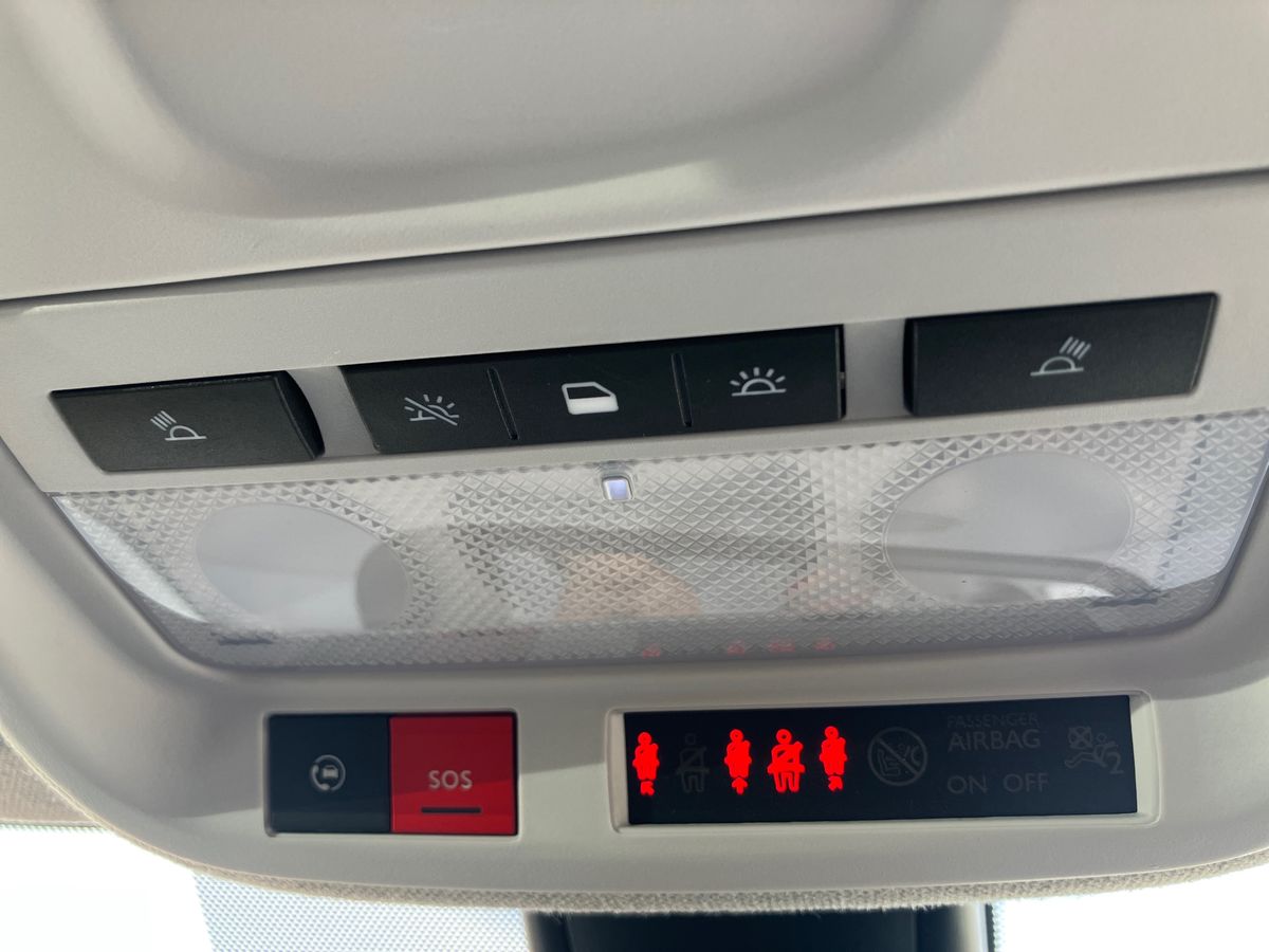 Used Vauxhall Crossland 2022 for sale - 75785377: Photo 37