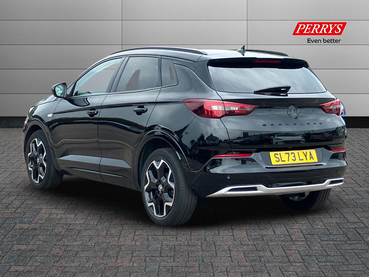 Used Vauxhall Grandland 2023 for sale - 76957917: Photo 2