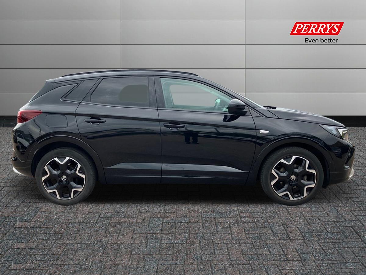 Used Vauxhall Grandland 2023 for sale - 76957917: Photo 3
