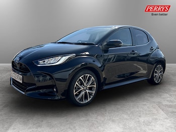 Used Toyota Yaris 2022 for sale - 79559055: Photo