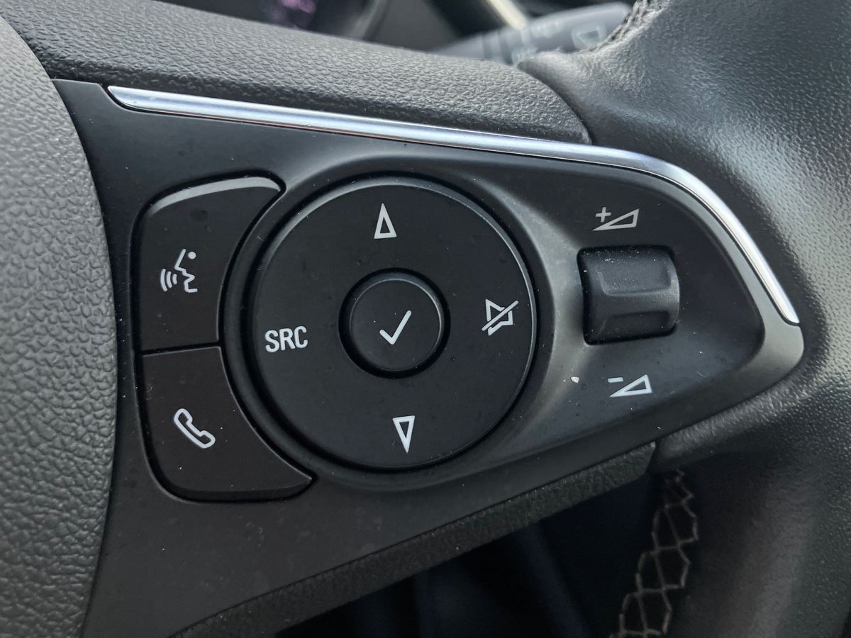 Used Vauxhall Crossland 2022 for sale - 76845553: Photo 28