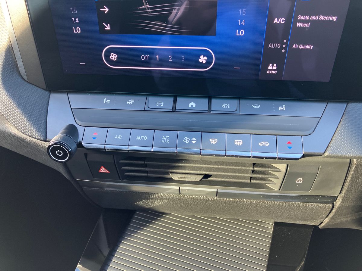 Used Vauxhall Astra 2023 for sale - 76391986: Photo 26