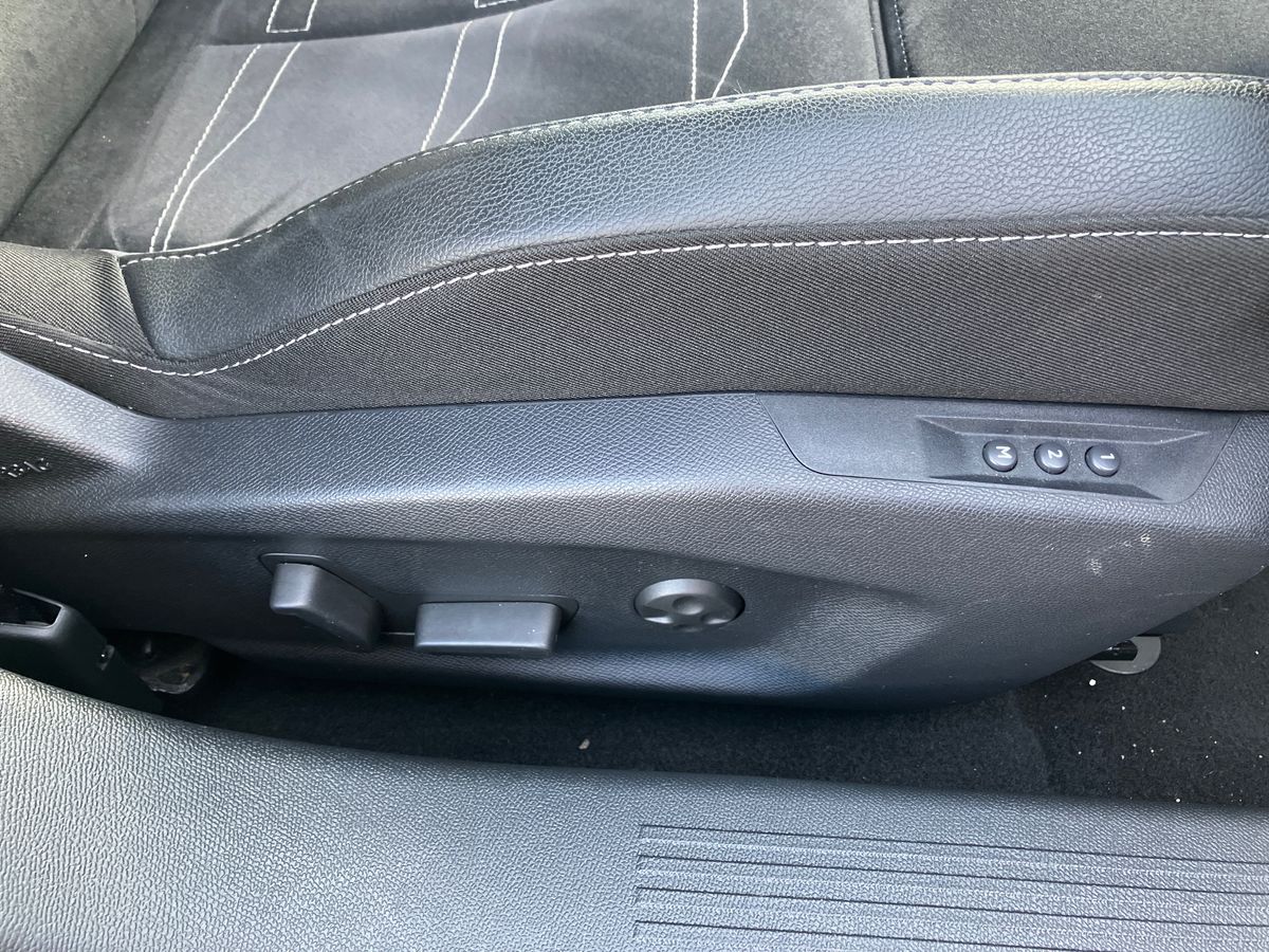 Used Vauxhall Astra 2023 for sale - 76391986: Photo 41