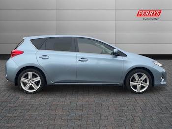 Used Toyota Auris 2013 for sale - 75711252: Photo