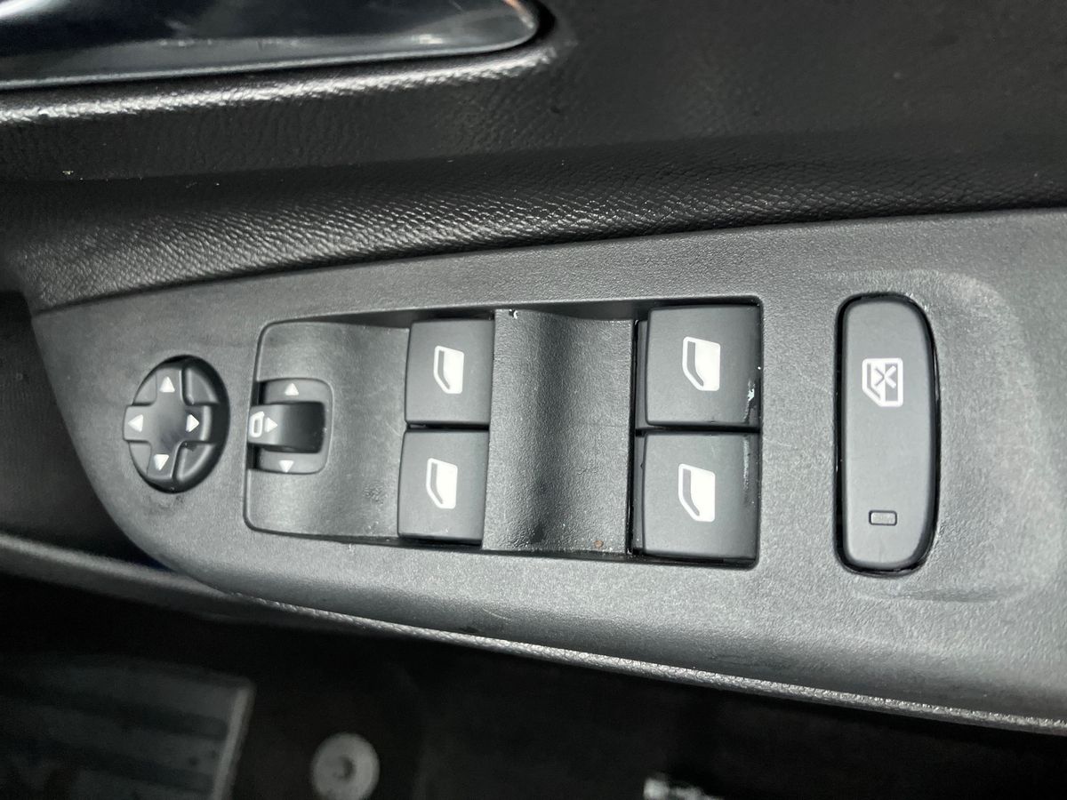 Used Vauxhall Corsa 2024 for sale - 76736002: Photo 19