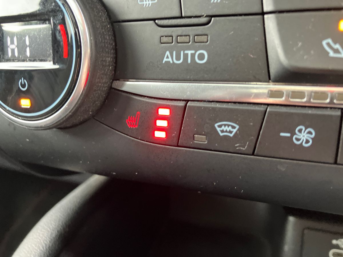 Used Ford Kuga 2022 for sale - 76625941: Photo 26