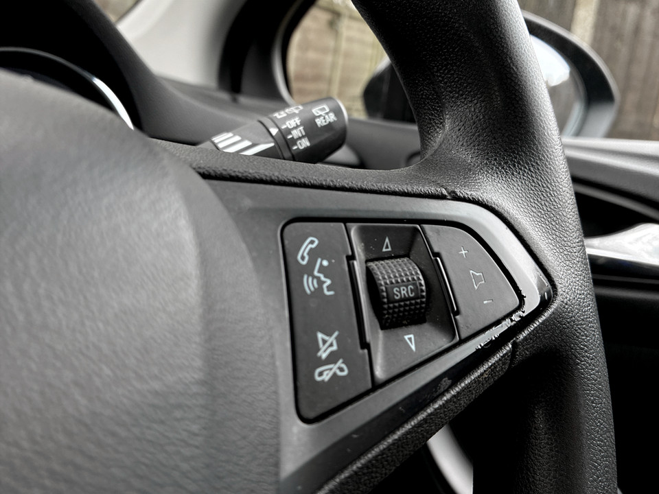 Used Vauxhall Astra 2016 for sale - 78177738: Photo 34