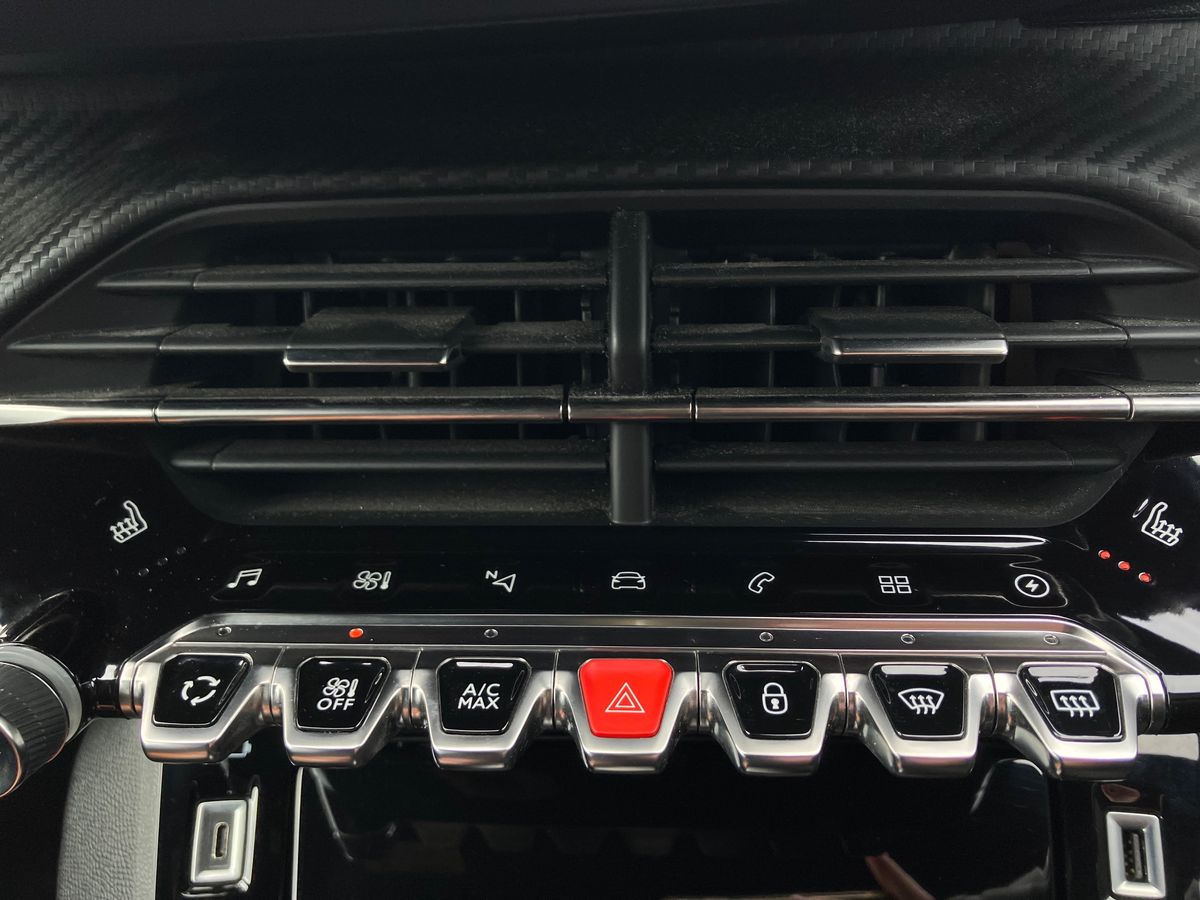 Used Peugeot 2008 2022 for sale - 76392046: Photo 12