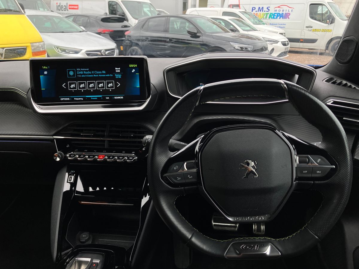 Used Peugeot 2008 2022 for sale - 76392046: Photo 15