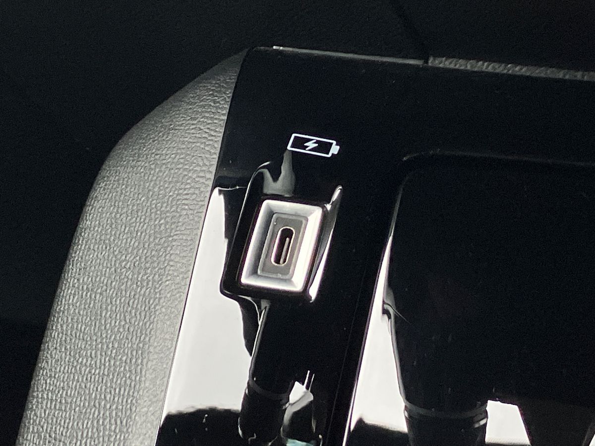 Used Peugeot 2008 2022 for sale - 76392046: Photo 24