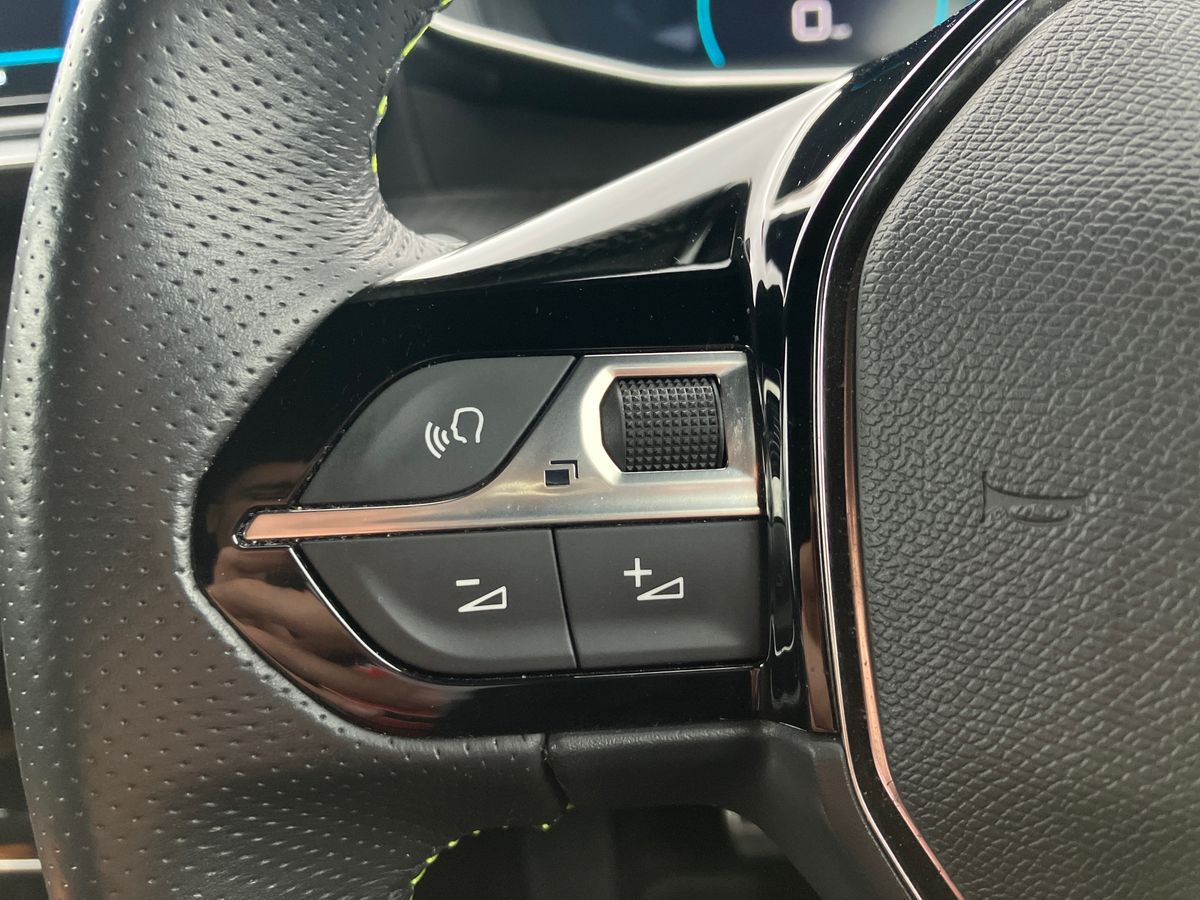 Used Peugeot 2008 2022 for sale - 76392046: Photo 33