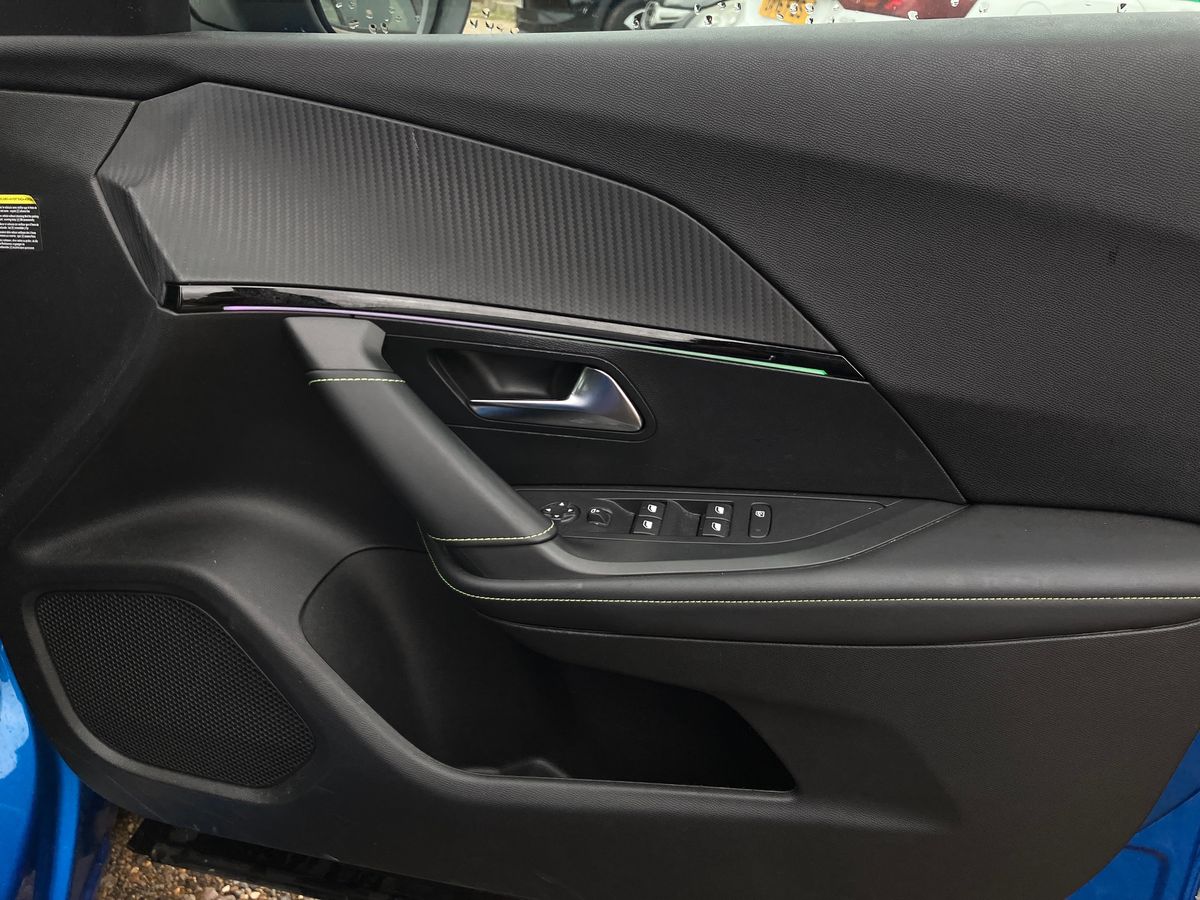 Used Peugeot 2008 2022 for sale - 76392046: Photo 40