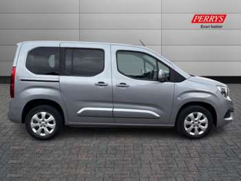 Used Vauxhall Combo Life 2021 for sale - 74937669: Photo