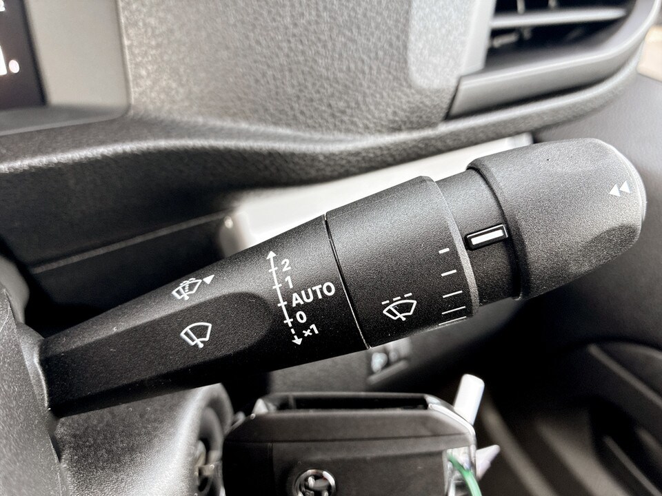 Used Vauxhall Vivaro 2025 for sale - 76807837: Photo 35