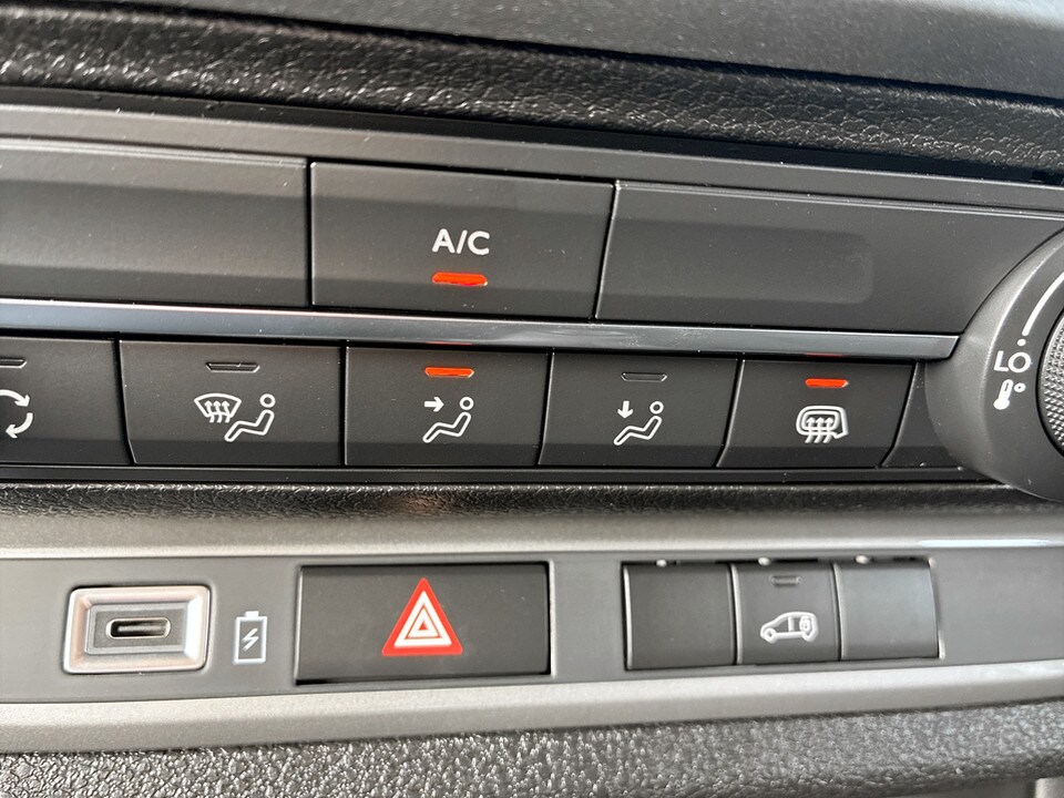 Used Vauxhall Vivaro 2025 for sale - 76807837: Photo 66