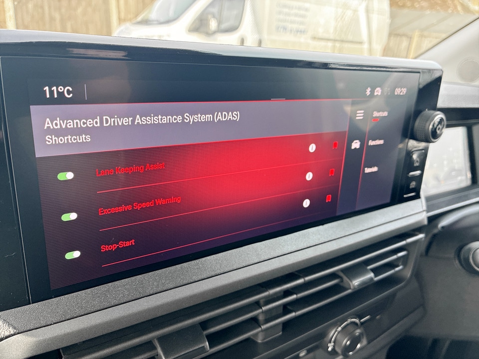 Used Vauxhall Vivaro 2025 for sale - 76807837: Photo 72