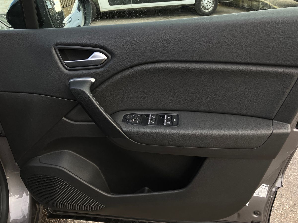 Used Renault Captur 2020 for sale - 76310979: Photo 29