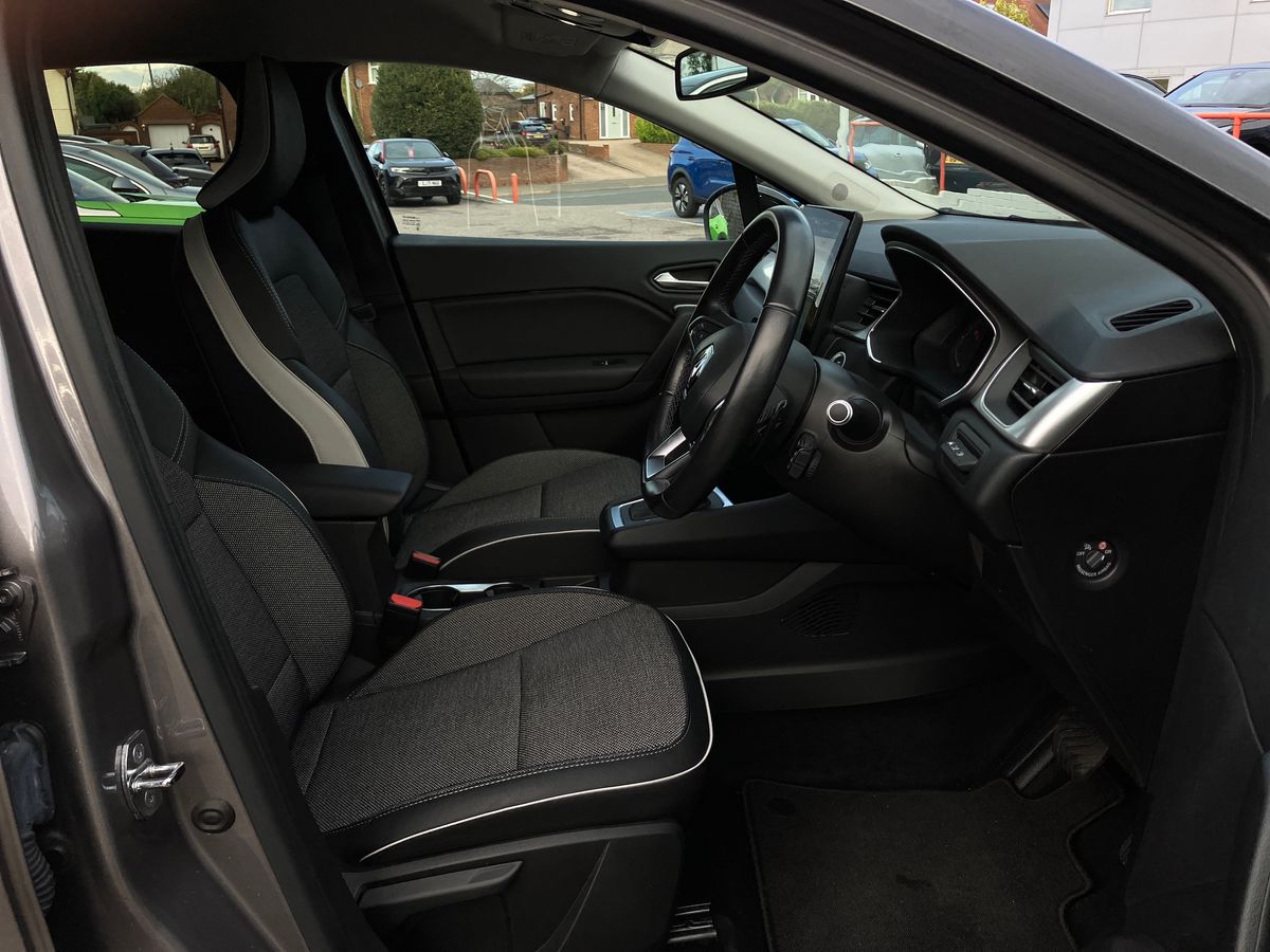 Used Renault Captur 2020 for sale - 76310979: Photo 33
