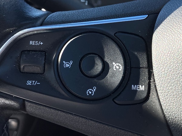 Used Vauxhall Crossland X 2017 for sale - 76128259: Photo 19