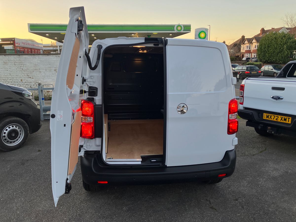 Used Vauxhall Vivaro 2026 for sale - 77113570: Photo 22