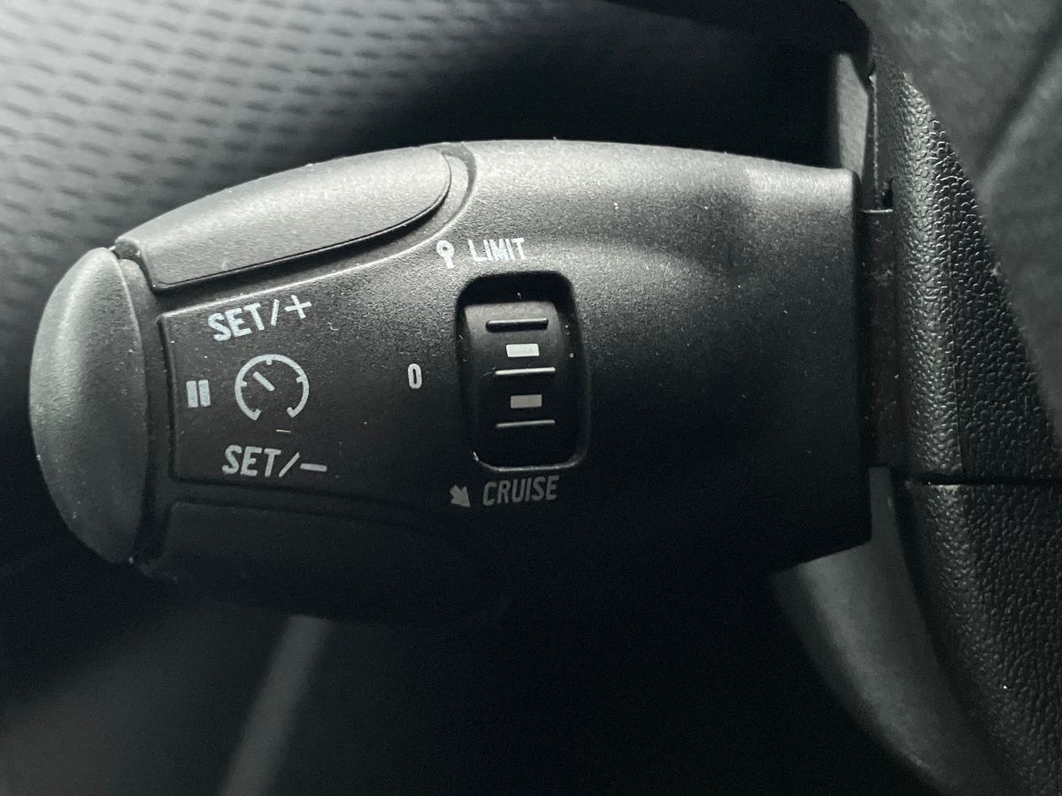 Used Peugeot 208 2016 for sale - 76706838: Photo 29