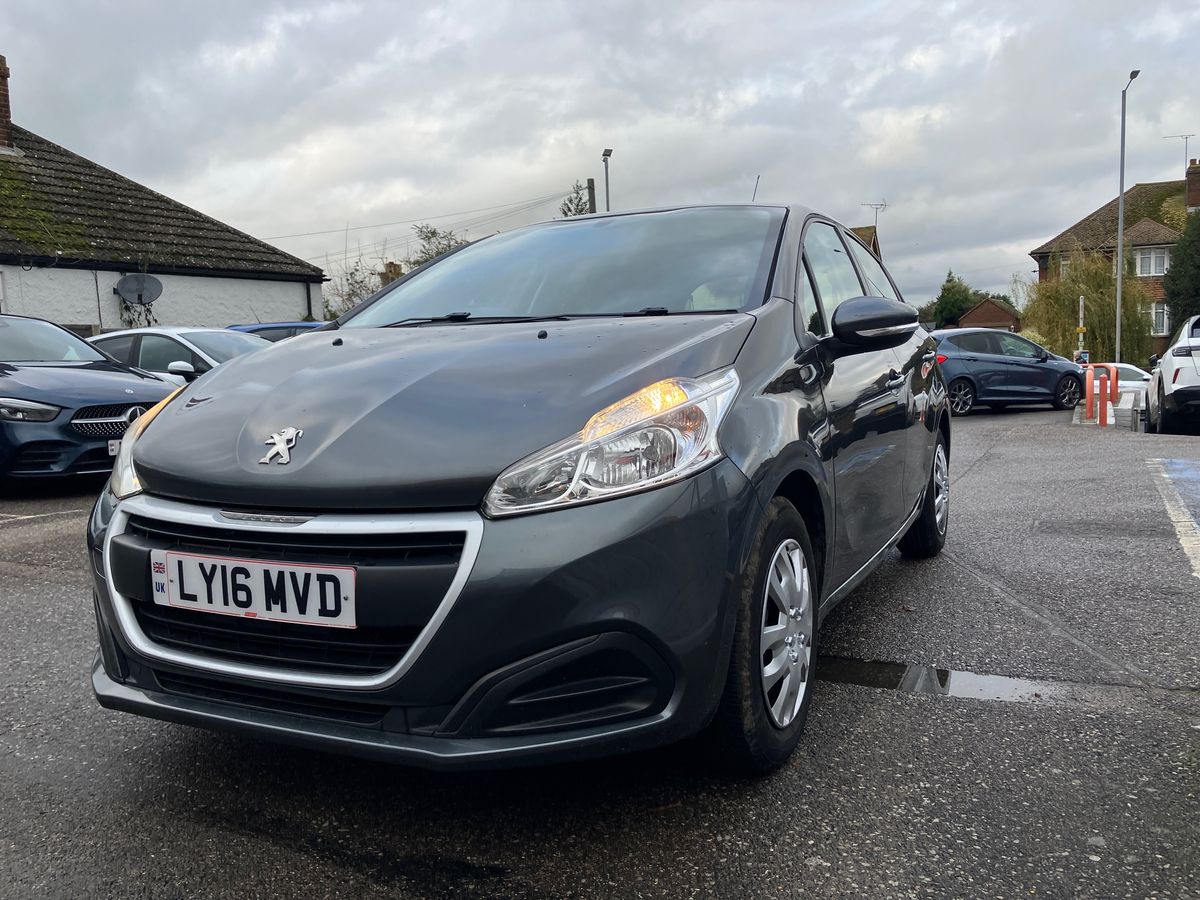 Used Peugeot 208 2016 for sale - 76706838: Photo 39