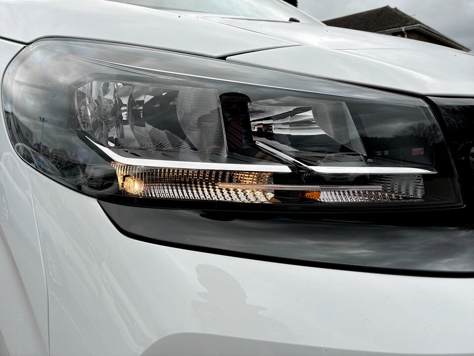 Used Vauxhall Vivaro 2026 for sale - 77113569: Photo 10