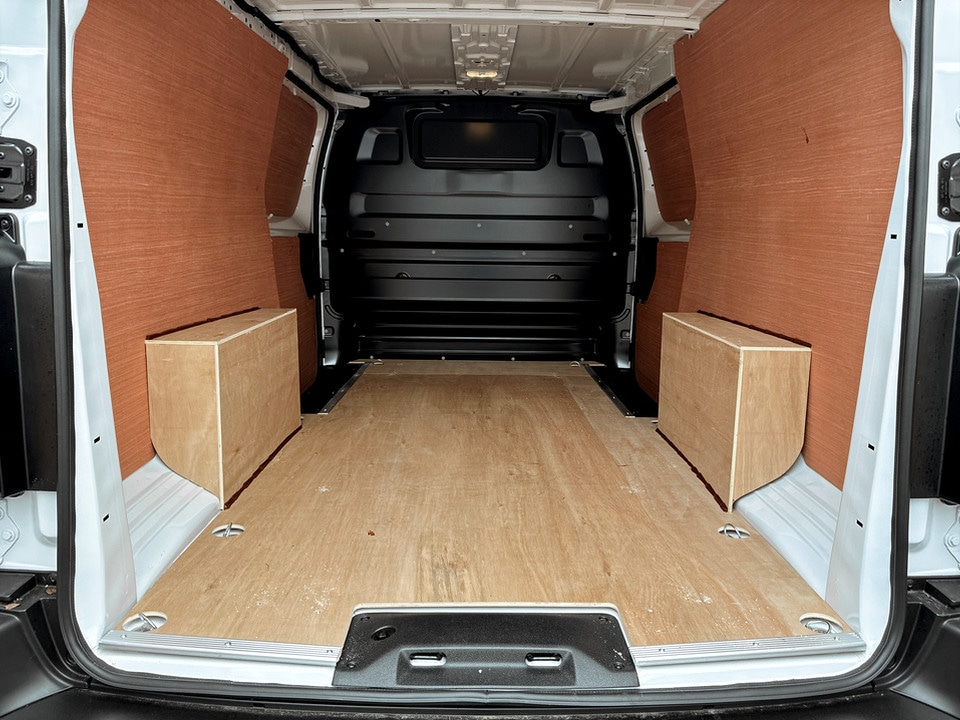 Used Vauxhall Vivaro 2026 for sale - 77113569: Photo 12