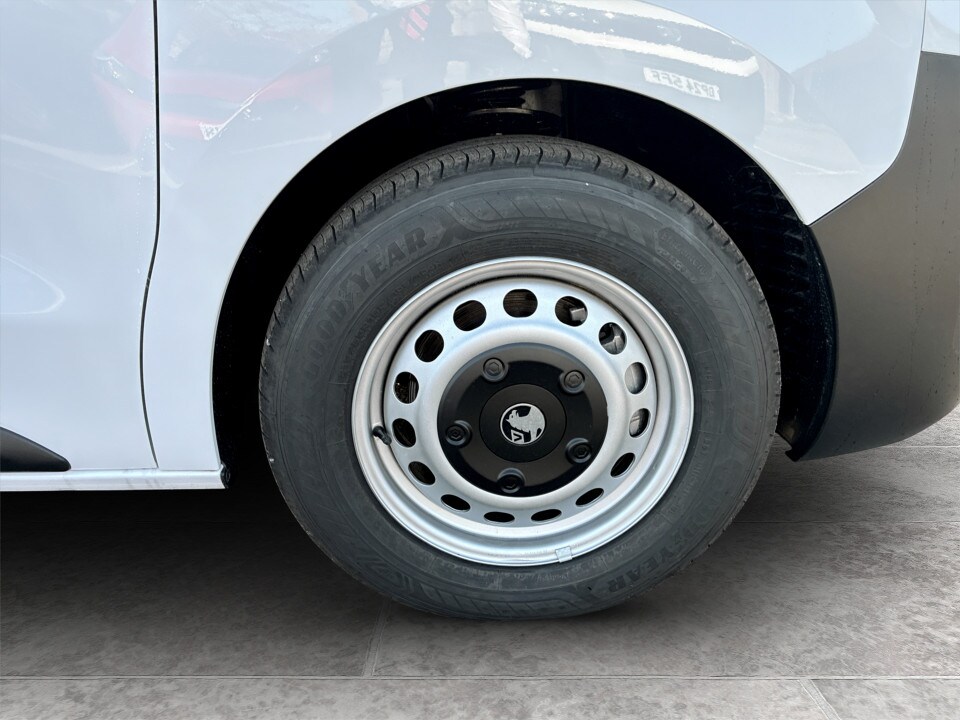 Used Vauxhall Vivaro 2025 for sale - 76807833: Photo 99