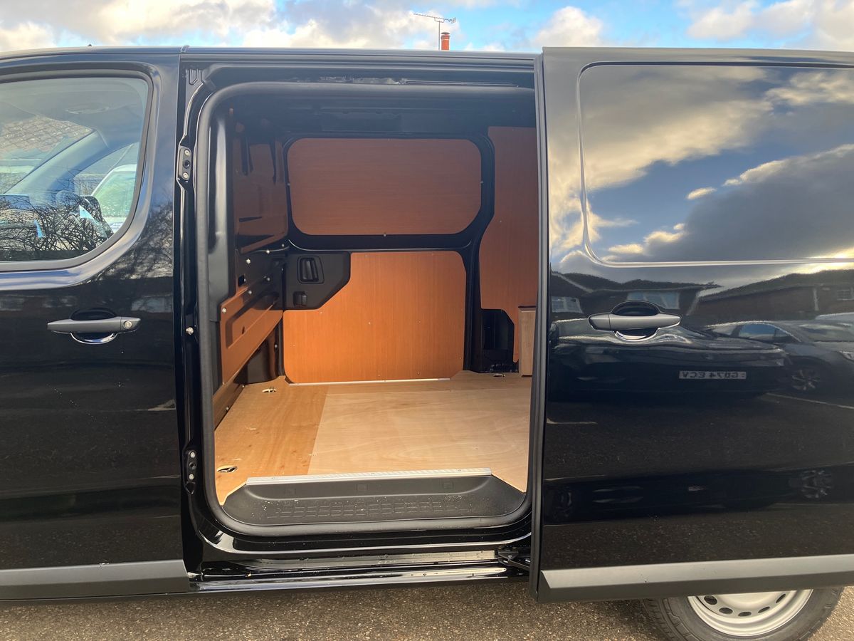 Used Vauxhall Vivaro 2026 for sale - 77113573: Photo 33