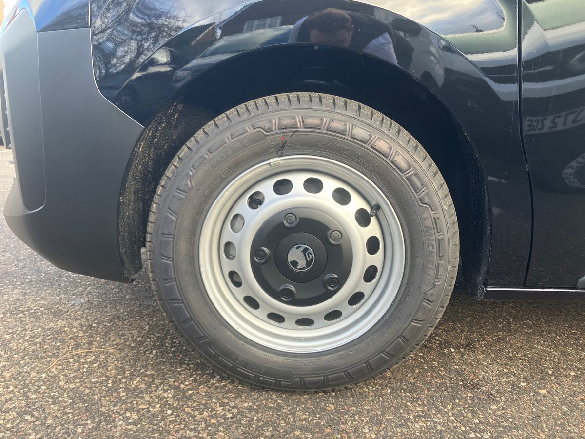 Used Vauxhall Vivaro 2026 for sale - 77113573: Photo 7