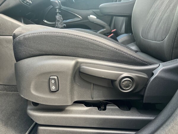 Used Vauxhall Crossland 2023 for sale - 75673149: Photo 40