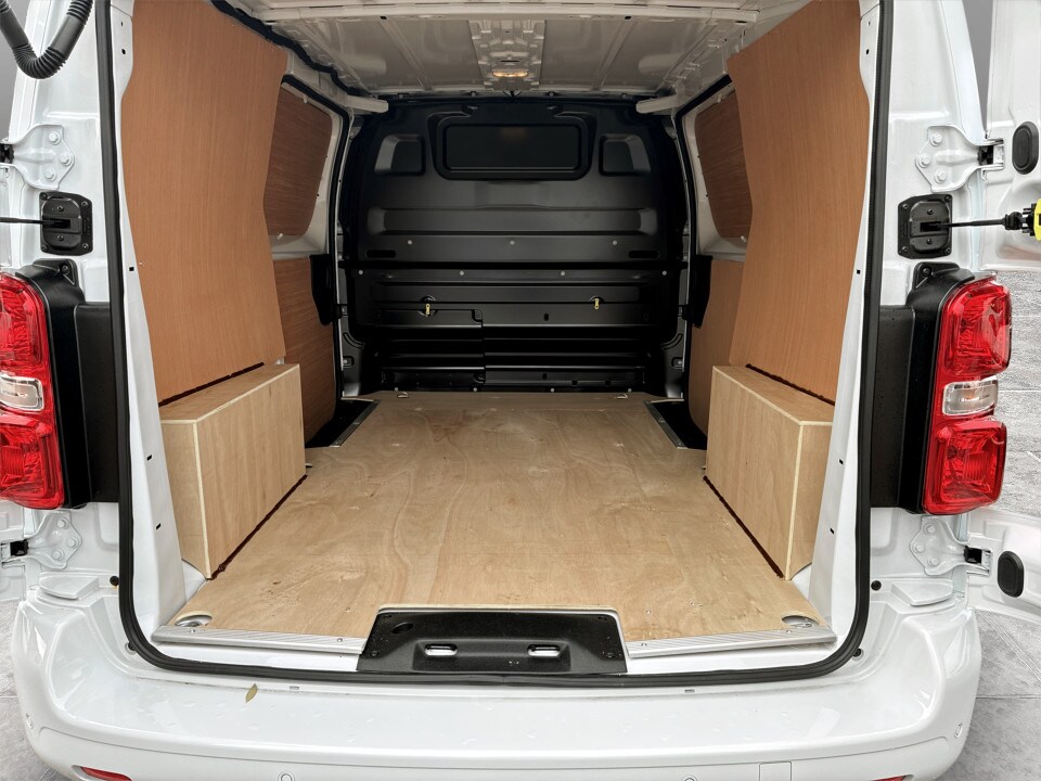 Used Vauxhall Vivaro 2026 for sale - 77113568: Photo 12