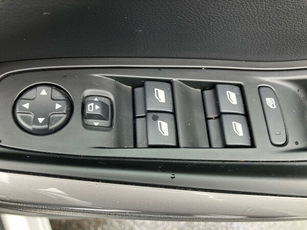 Used Vauxhall Grandland 2023 for sale - 76243739: Photo 19