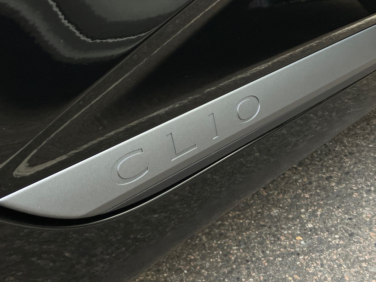 Used Renault Clio 2022 for sale - 76330774: Photo 30