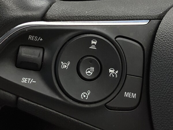 Used Vauxhall Grandland 2023 for sale - 76243601: Photo 17