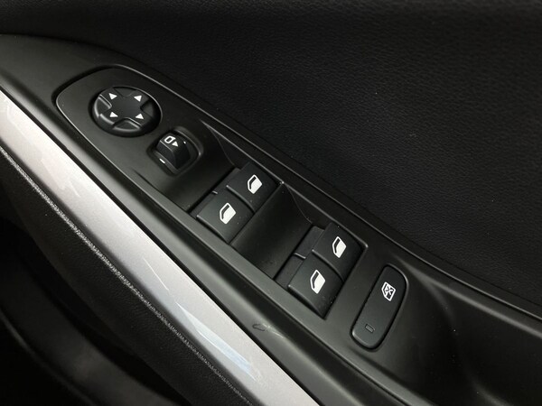 Used Vauxhall Grandland 2023 for sale - 76243601: Photo 19