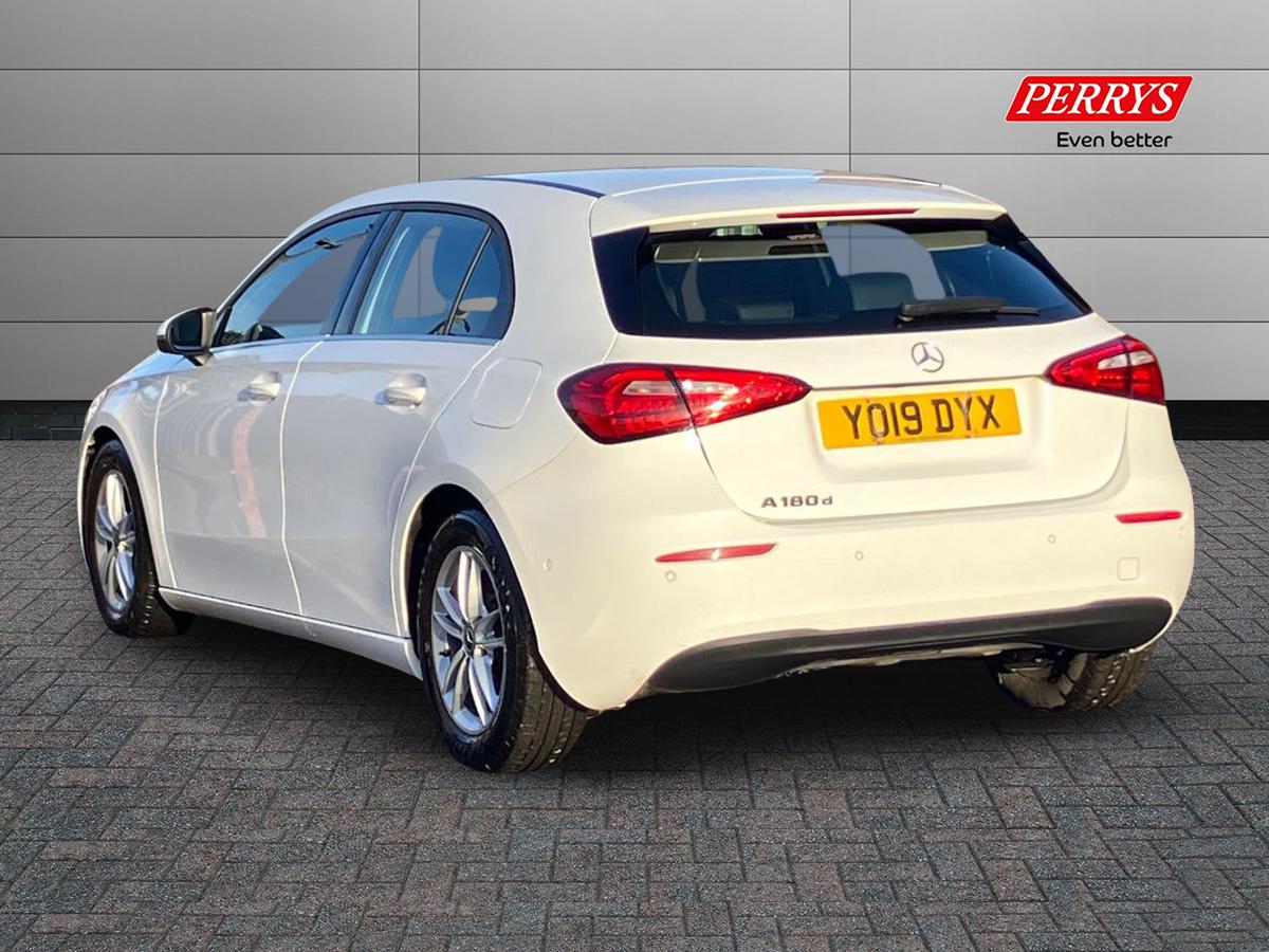 Used Mercedes-Benz A-Class 2019 for sale - 76958046: Photo 2