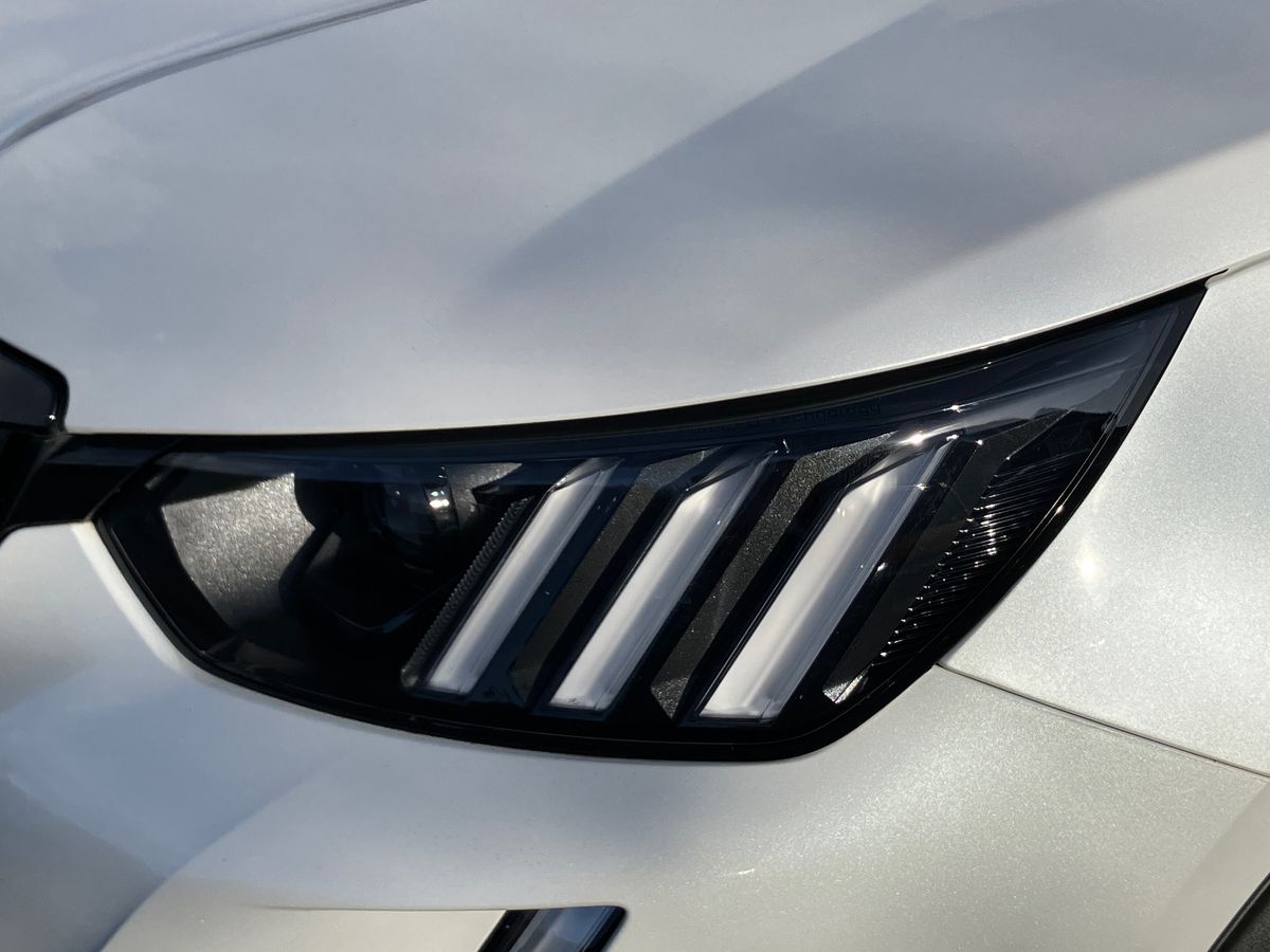 Used Peugeot 2008 2022 for sale - 76351859: Photo 13