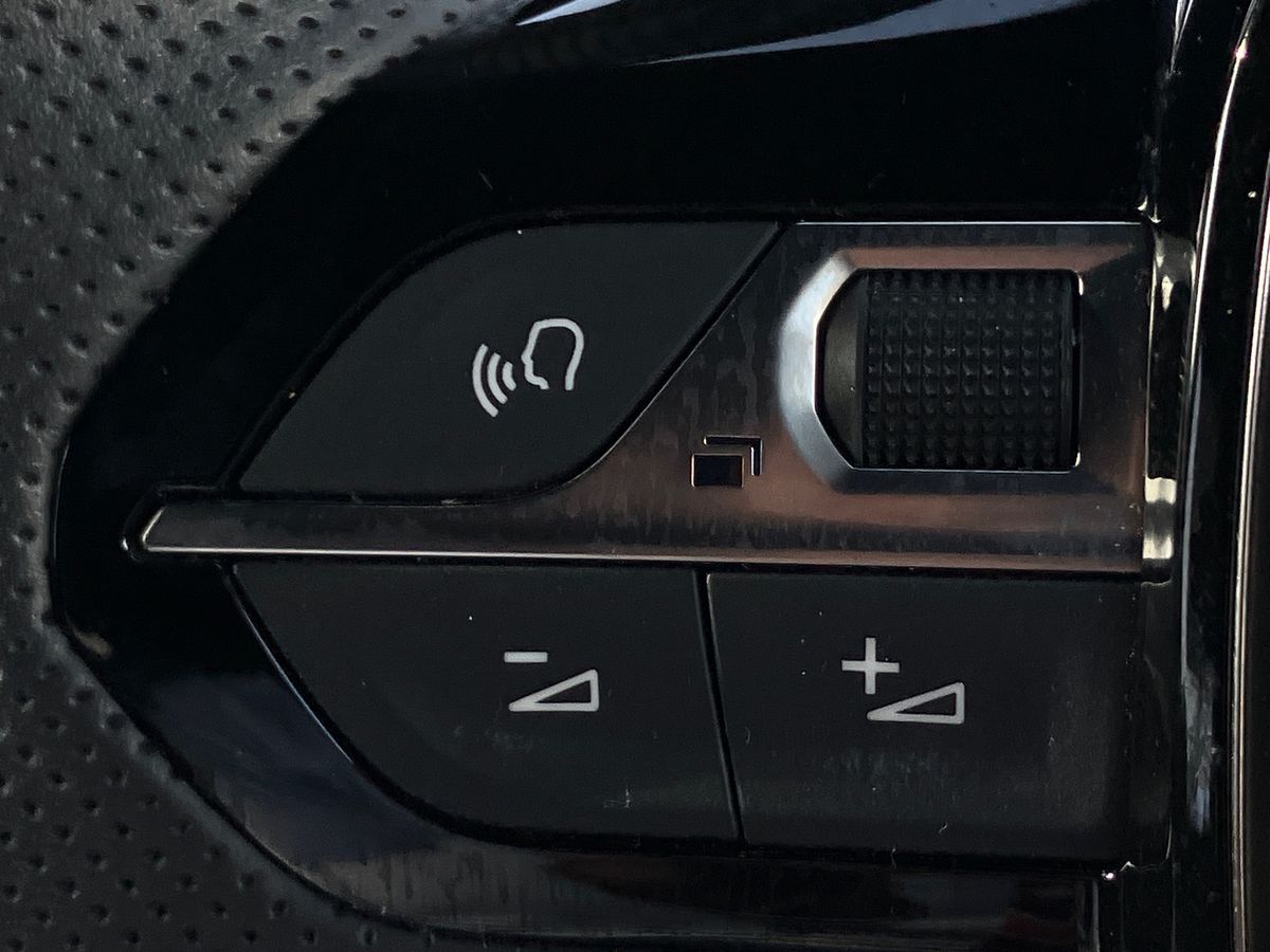 Used Peugeot 2008 2022 for sale - 76351859: Photo 16