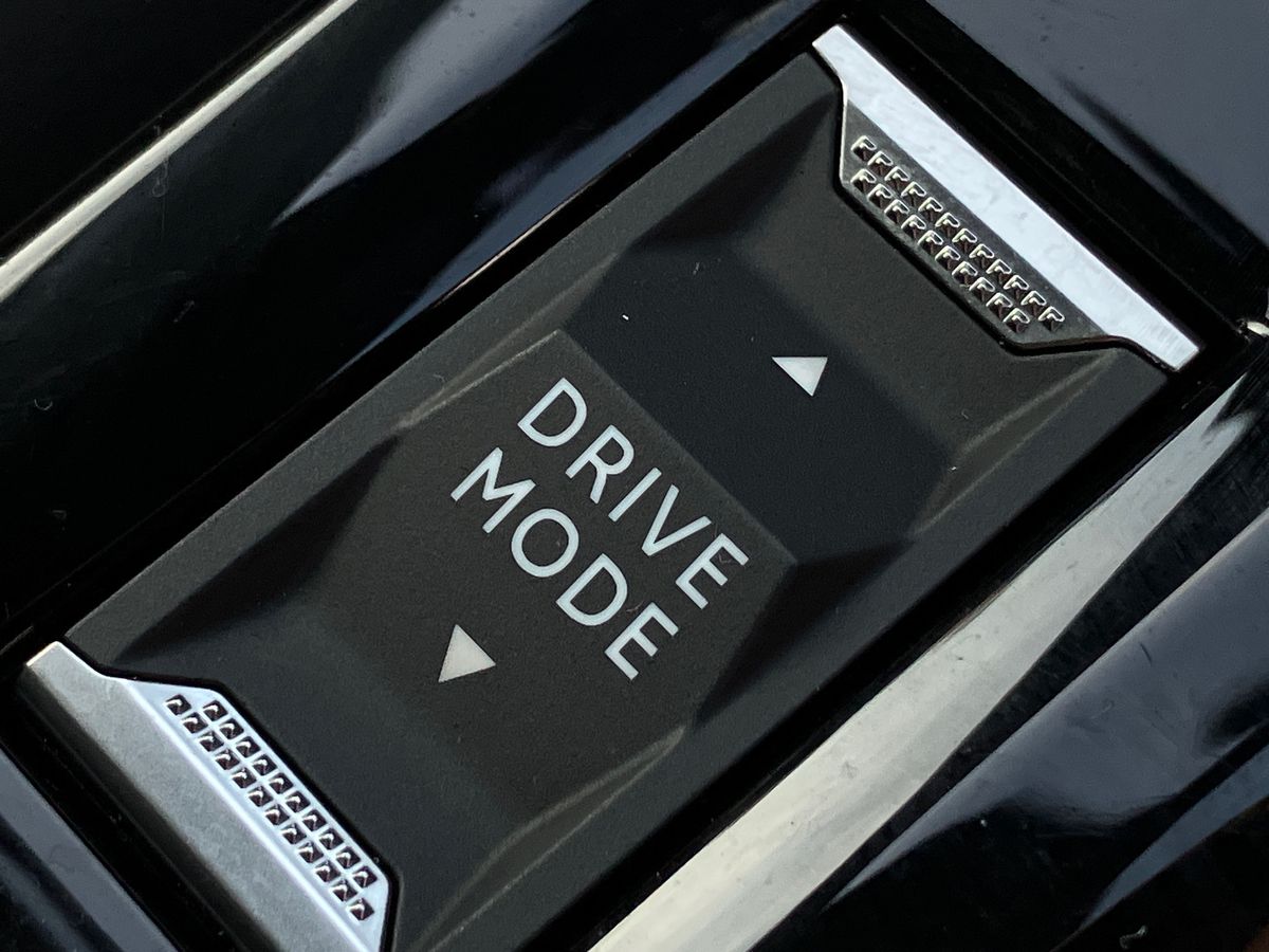 Used Peugeot 2008 2022 for sale - 76351859: Photo 31